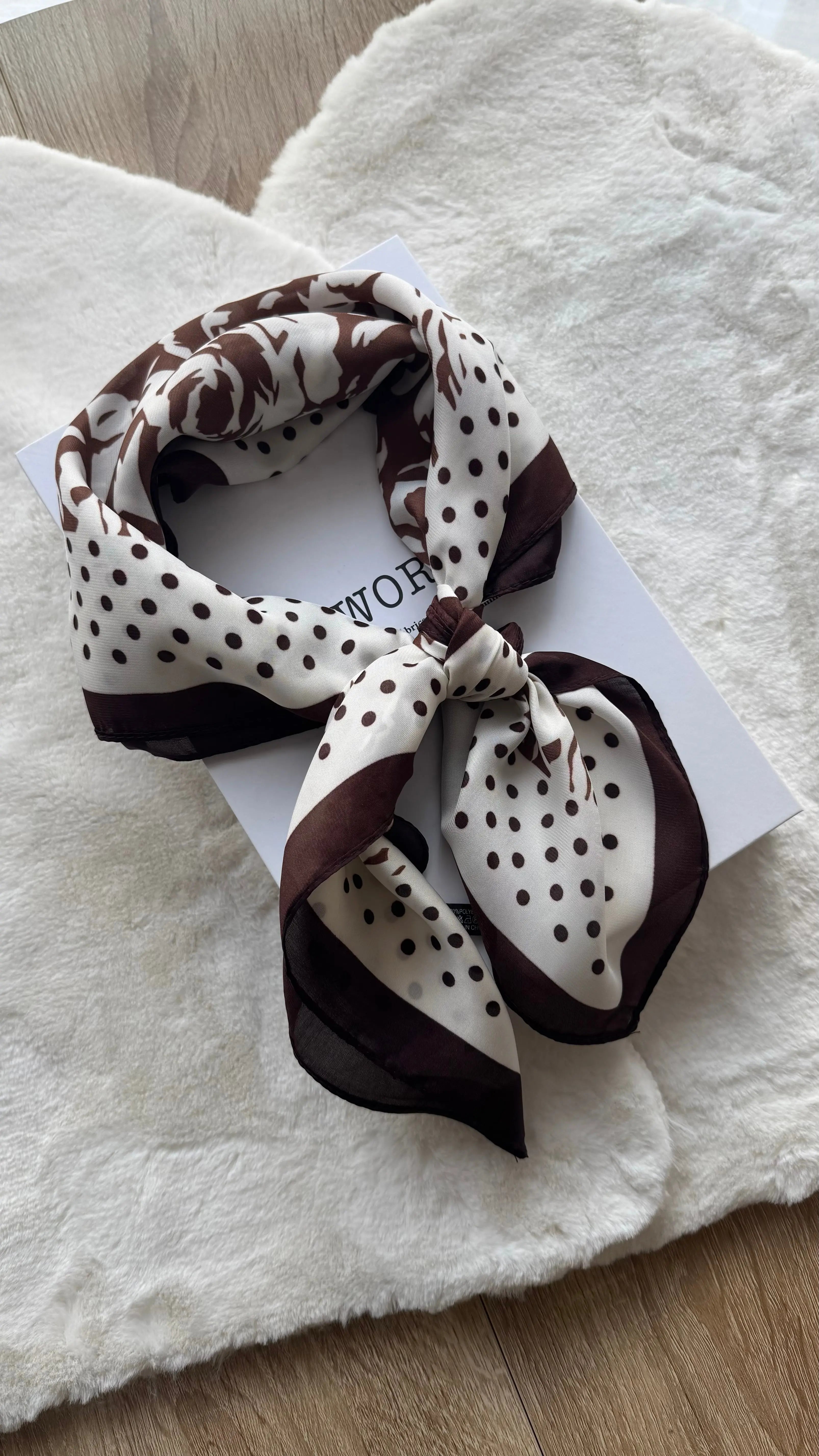 Foulards carrés DS.Sélection