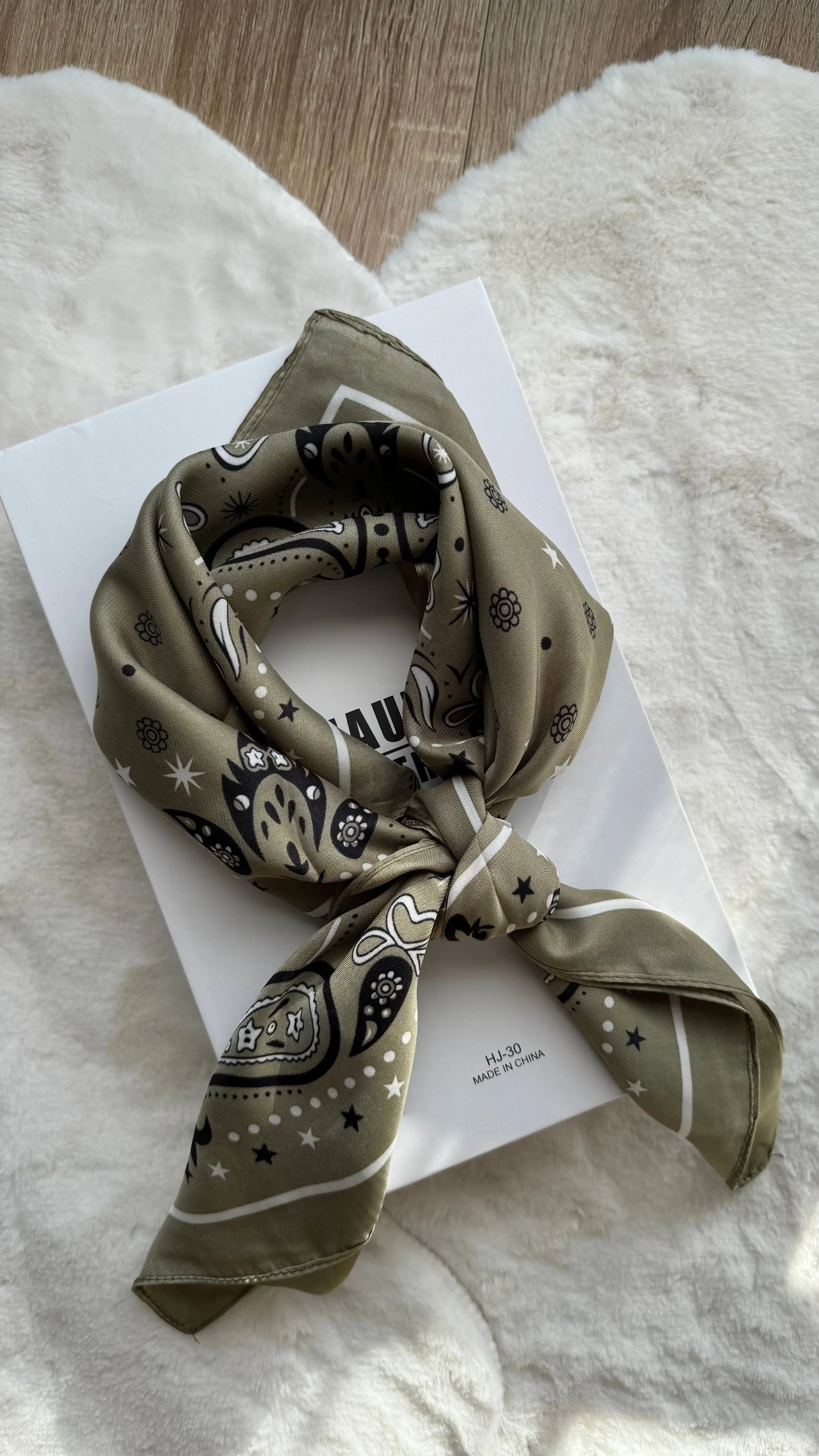 Foulards carrés DS.Sélection