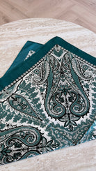 Foulard carré vert DS.Sélection